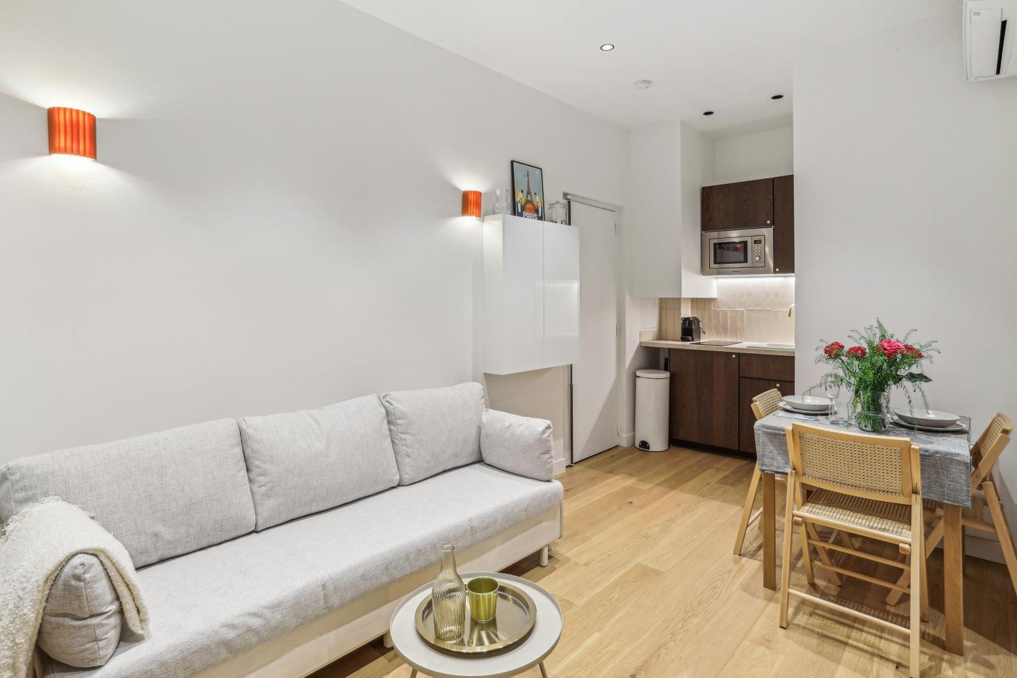 Lavie Maison Ac And Hot Tub Close Arc De Triomphe Appartement *